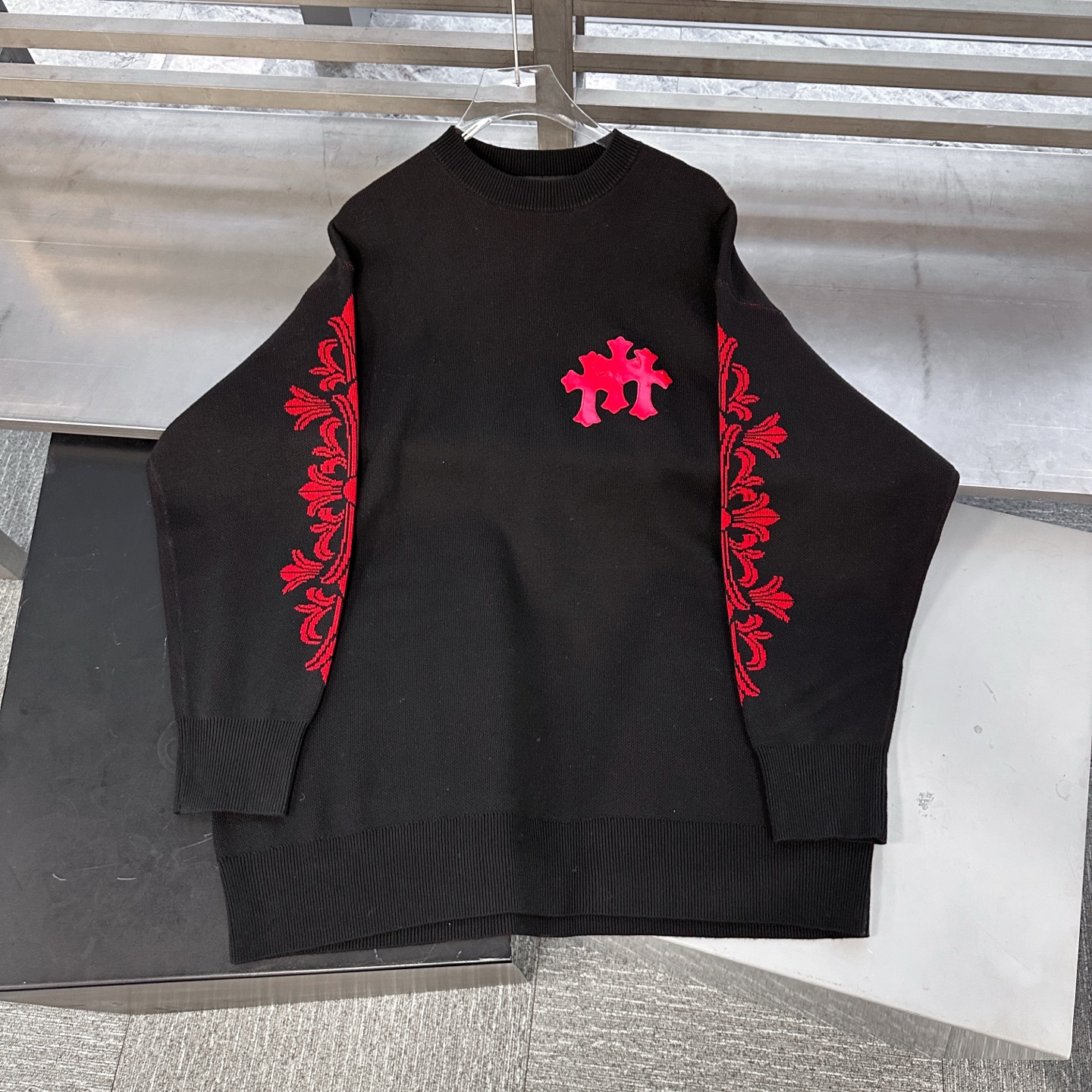 Chrome Hearts ウールセーター、黒と赤 詳細画像 3
