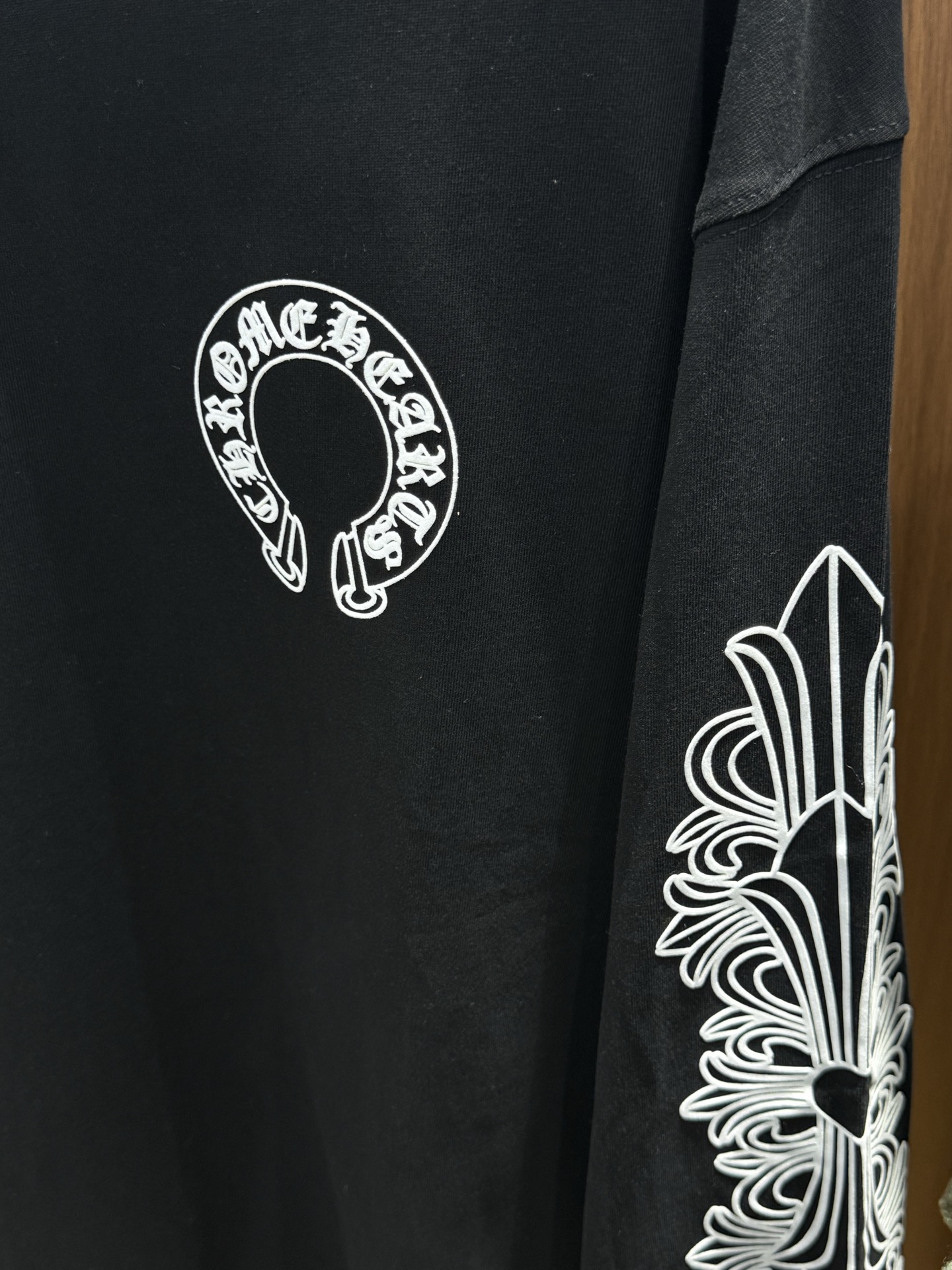クロームハーツの黒の長袖シャツ 詳細画像 3