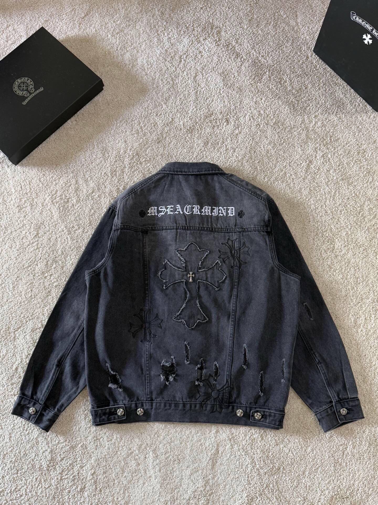 クロームハーツ のダメージ加工ウォッシュデニムジャケット 詳細画像 2