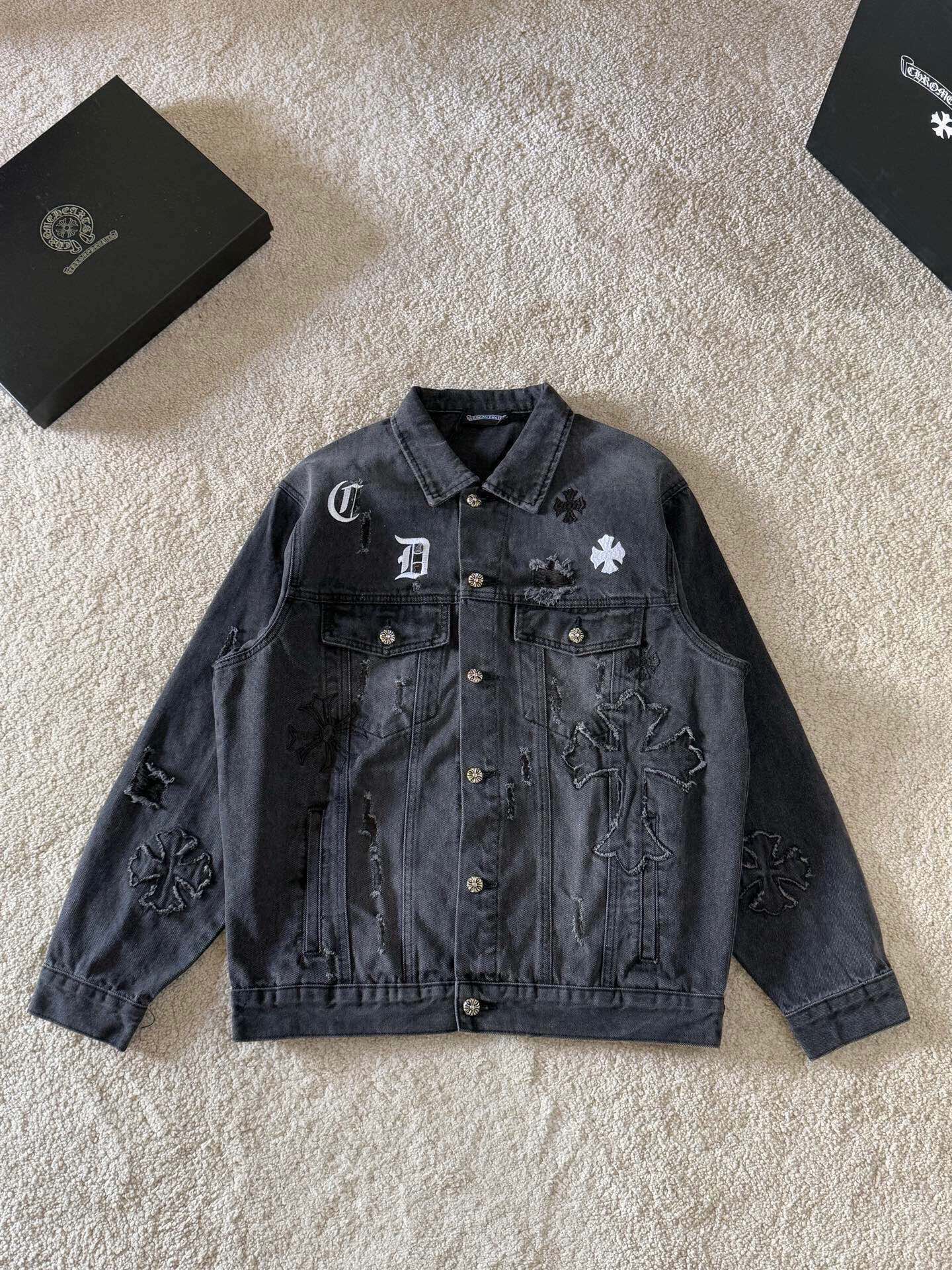 クロームハーツ のダメージ加工ウォッシュデニムジャケット 詳細画像 1
