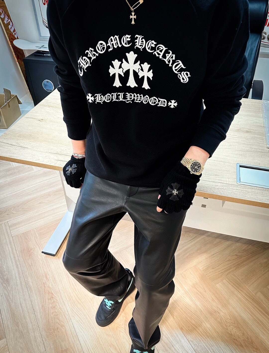 Chrome Hearts サンスクリットクロス 刺繍 スウェットシャツ 詳細画像 1