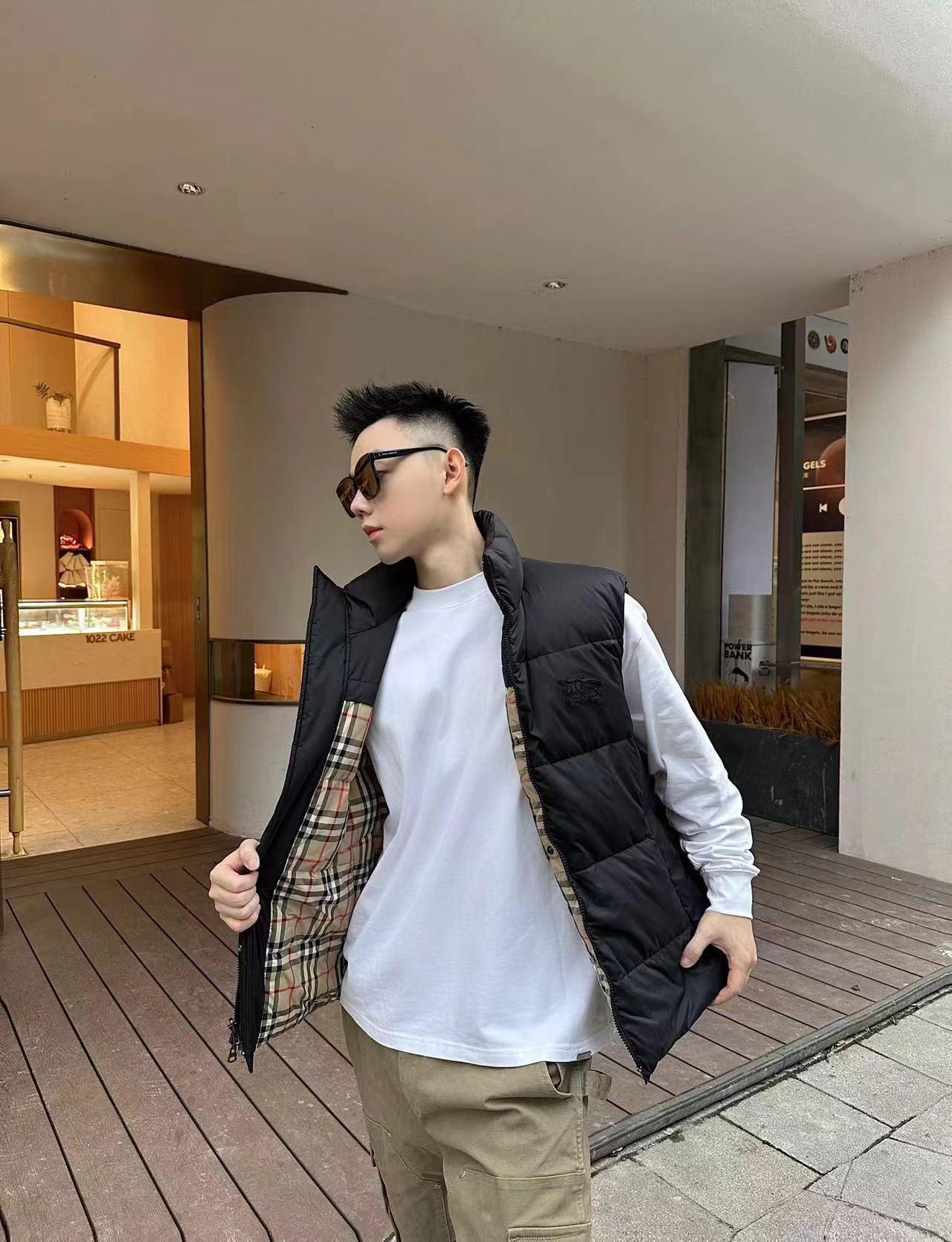 バーバリー チェックリバーシブルダウンベスト 詳細画像 2