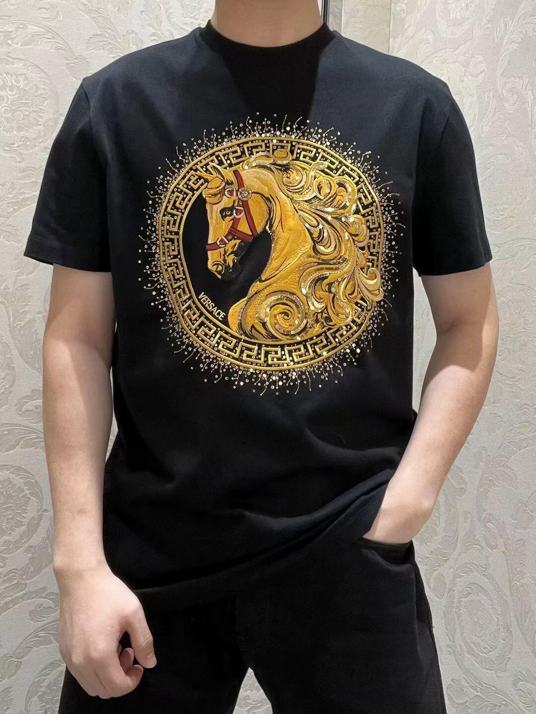 ヴェルサーチ ゴールデンホース刺繍入り半袖Tシャツ 詳細画像 1