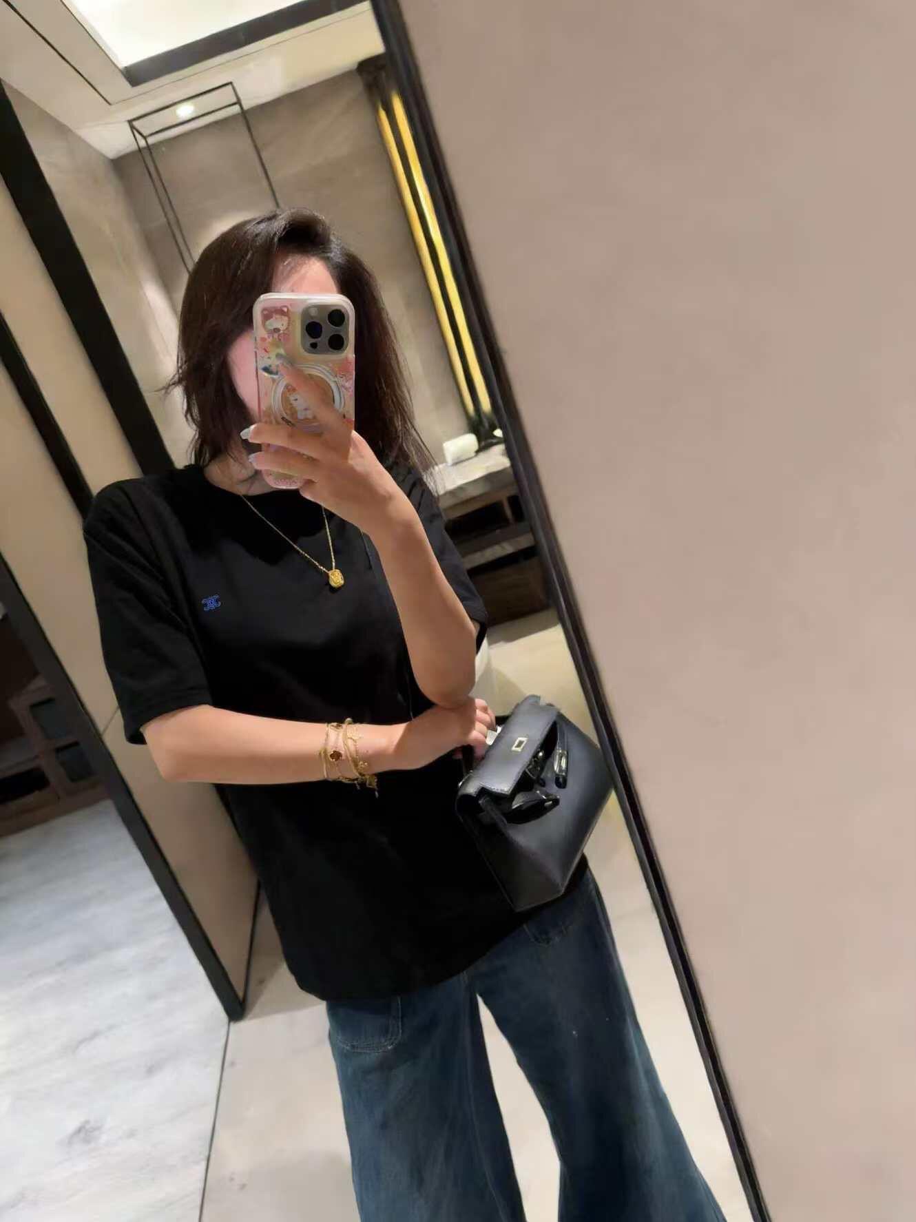 セリーヌ 凱旋門ロゴ刺繍入り半袖Tシャツ、ブラック 詳細画像 1