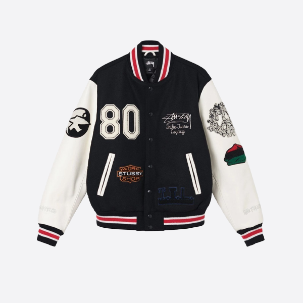 ステューシーの3者ジョイントパッチワーク刺繍入りベースボールジャケットとパッド入りジャケット