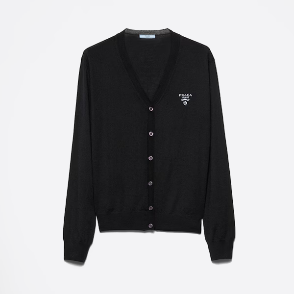 プラダ メダルレタリングカーディガンセーター