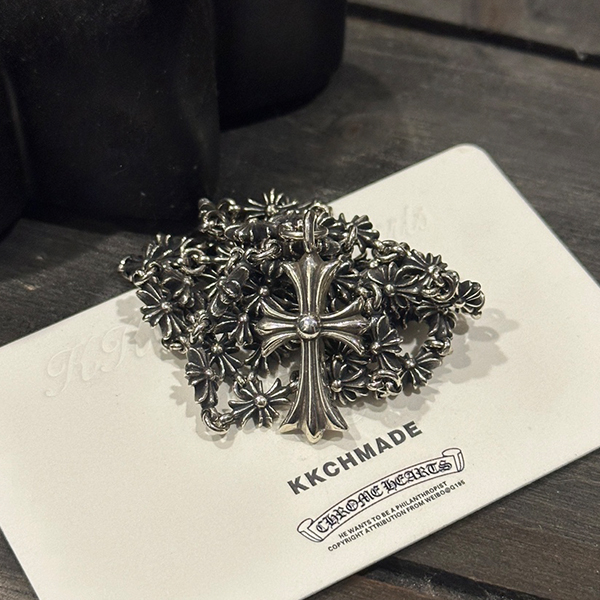 クロームハーツ タイニークロスバインディングチェーン