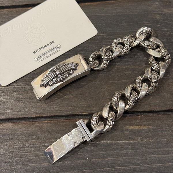 クロームハーツ ワイドハーフフラワーガーディアンブレスレット