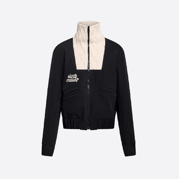 ルイ・ヴィトンのケーブルニットベルト付きジャケット