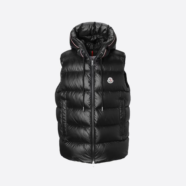 モンクレール エンボス加工 ダウンベスト