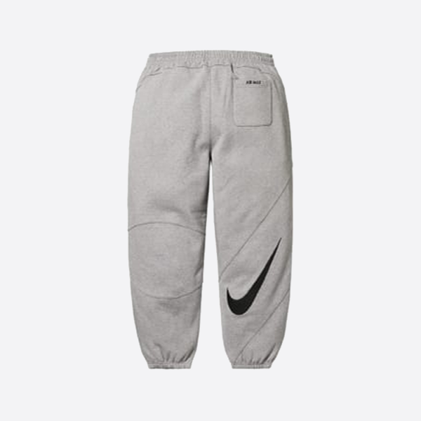 Supreme x Nike コラボ フリース裏地パンツ (グレー)