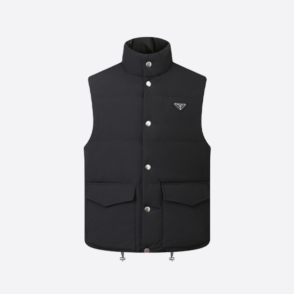 プラダ トライアングルロゴ ダブルポケット ダウンベスト