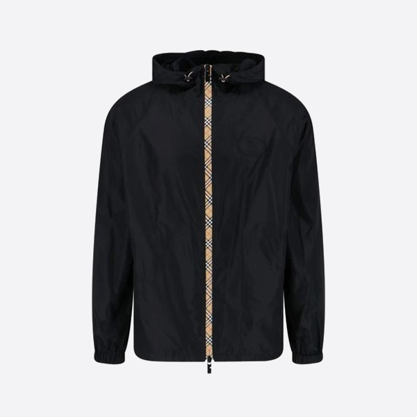 バーバリーのチェック柄ナイロンフード付きジャケット、ブラック