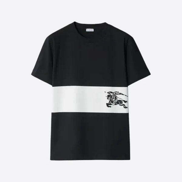 バーバリーの白地にストライプ柄の乗馬プリント半袖シャツ