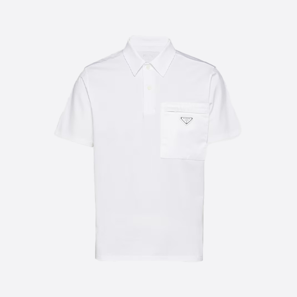 プラダのトライアングルロゴとジップポケット付き半袖ポロシャツ