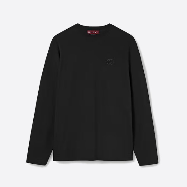 グッチの長袖クルーネックTシャツ。ダブルGの刺繍ロゴ入り。