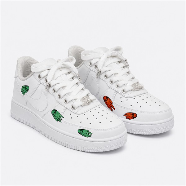 クロムハーツ x Nike Matty Boy ハンドペイント Air Force 1 ホワイト グリーン レッド