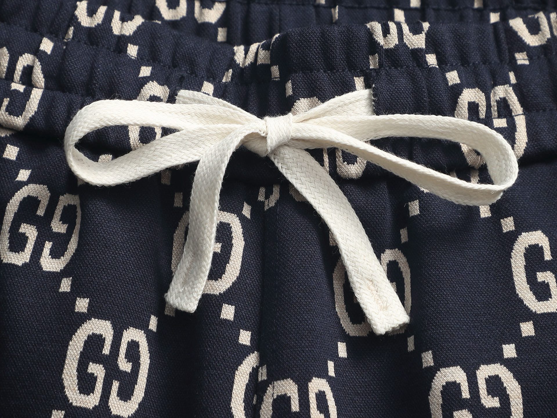 03.jpg