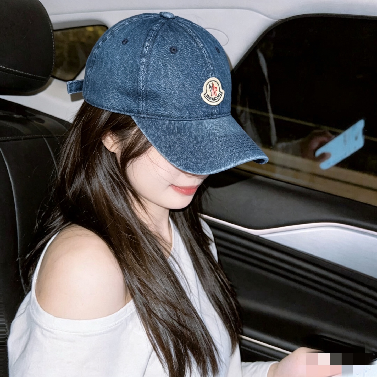 01.jpg