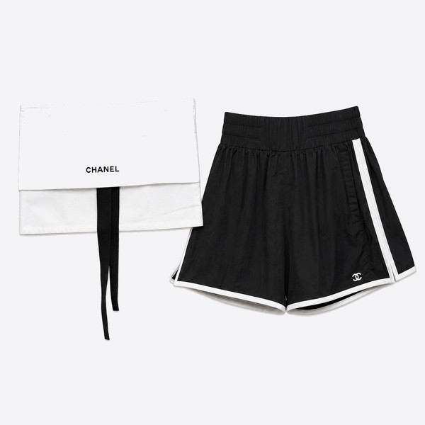 シャネル 26P コントラストトリム ナイロンスポーツショーツ