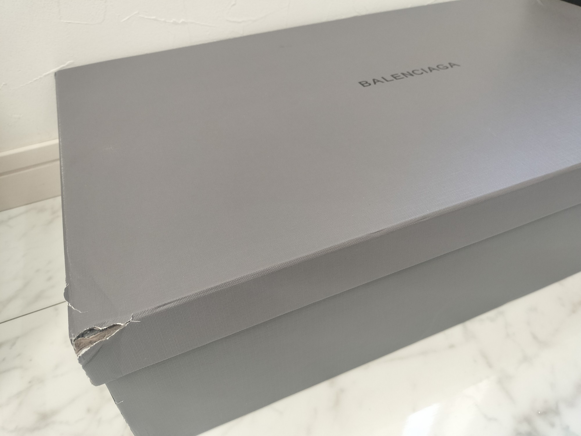 バレンシアガ ヴェノム ハイブーツ 833594WBEQ11000