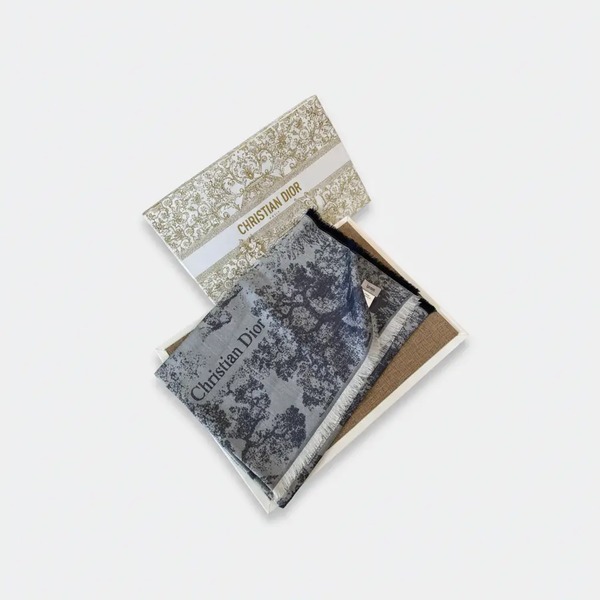 ディオール トワル ドゥ ジュイ リバーシブル シルクカシミヤ ショール ブルー／ホワイト