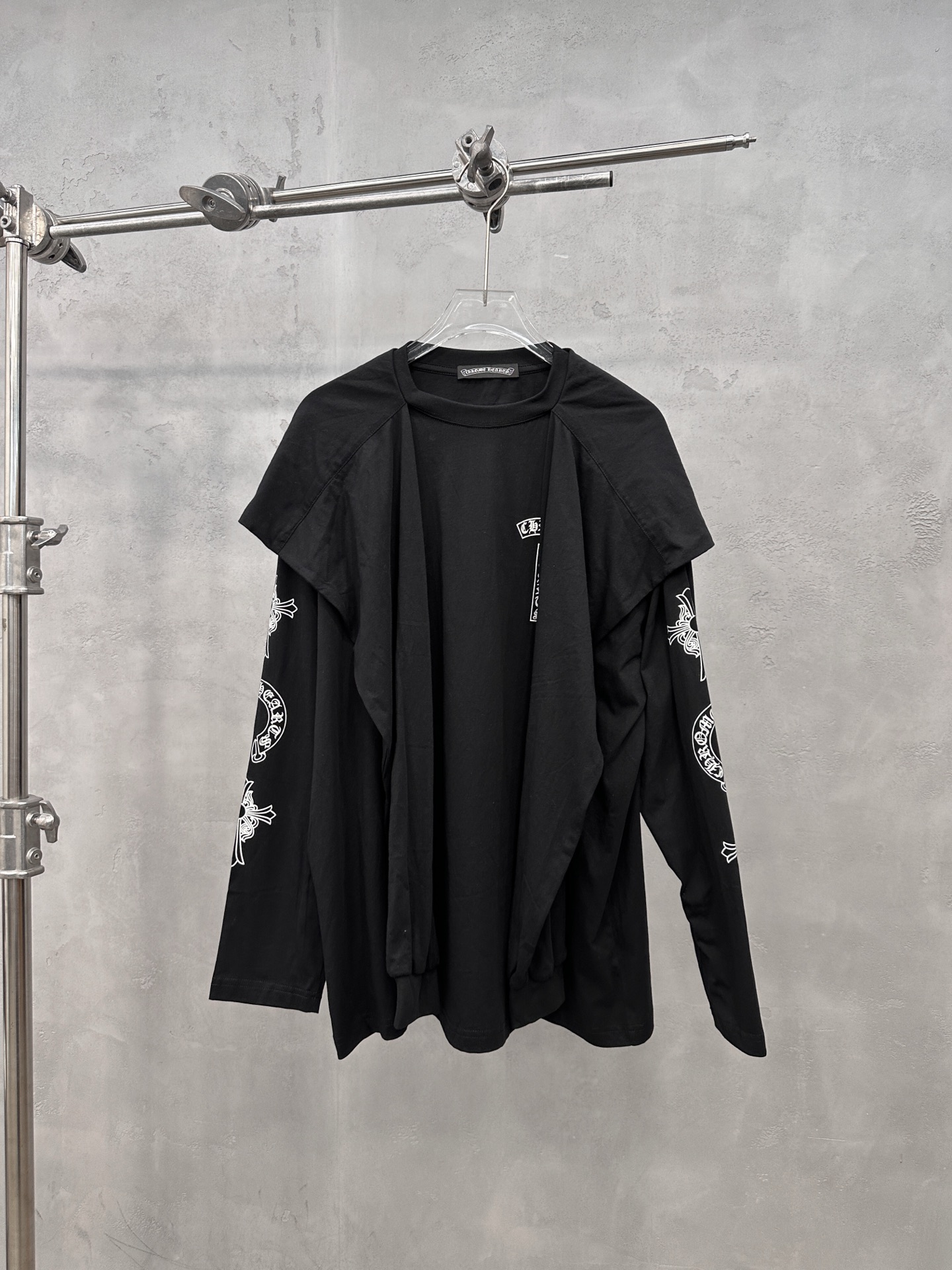 クロムハーツ 重ね着風 長袖Tシャツ ブラック 詳細画像 1