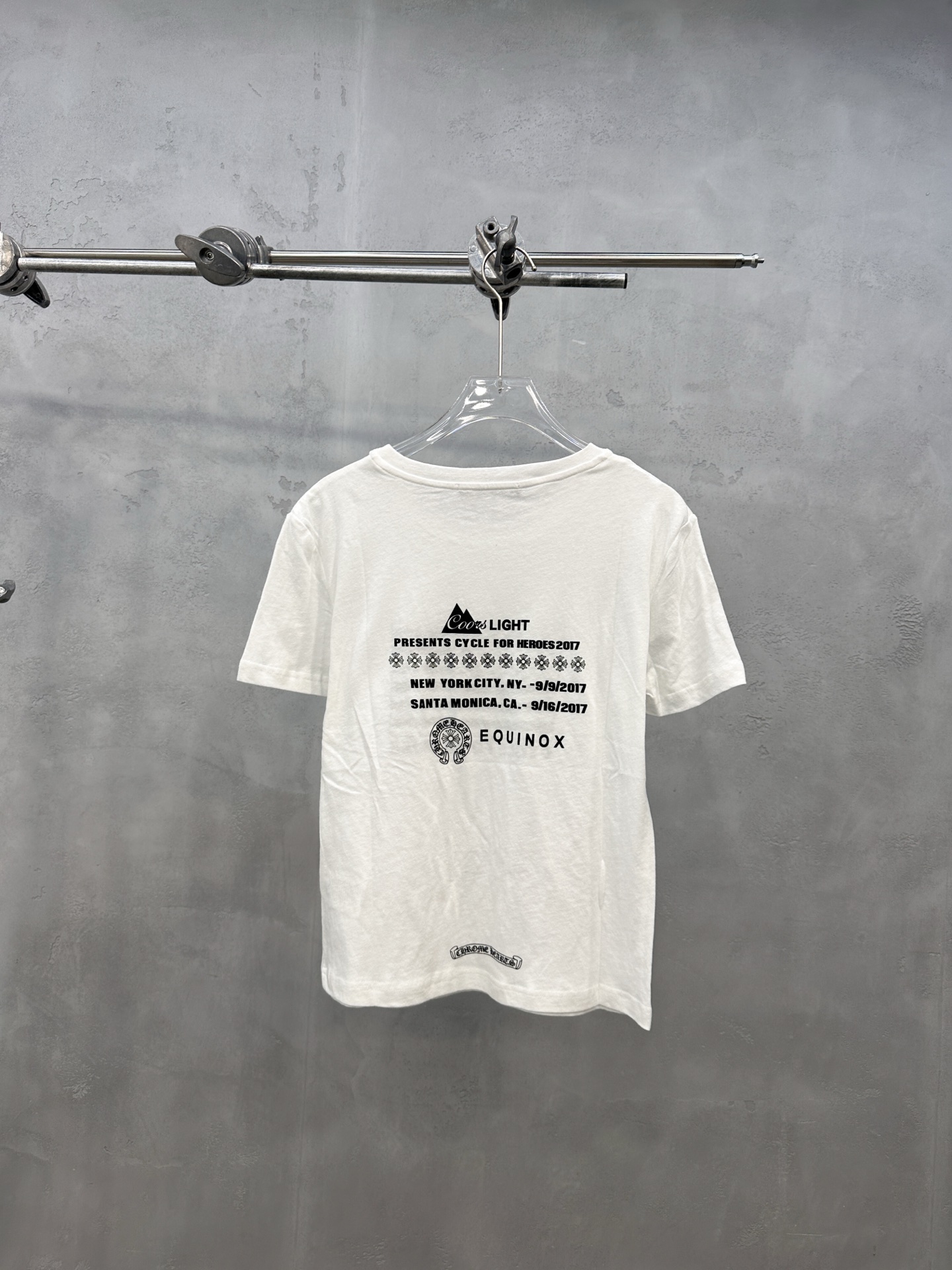 クロムハーツ × イクイノックス サイクル フォー ヒーローズ 2016 Tシャツ ホワイト 詳細画像 2